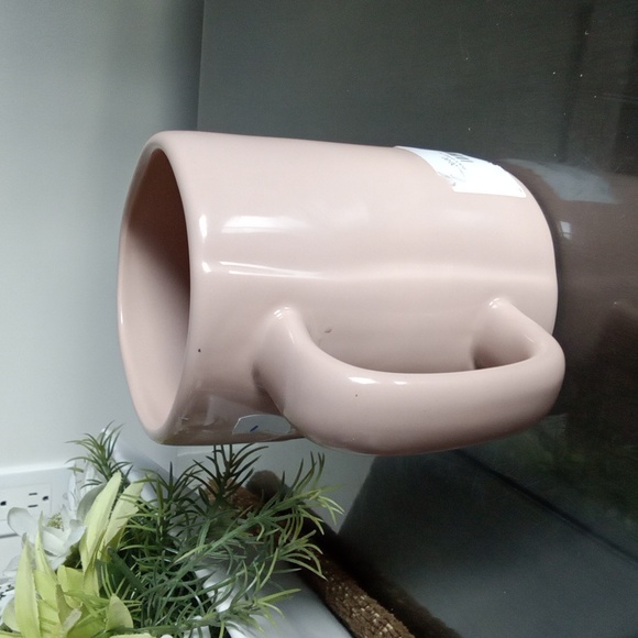 New🌈 Queen Bee Rae Dunn Ceramic Mug pink - Picture 2 of 5